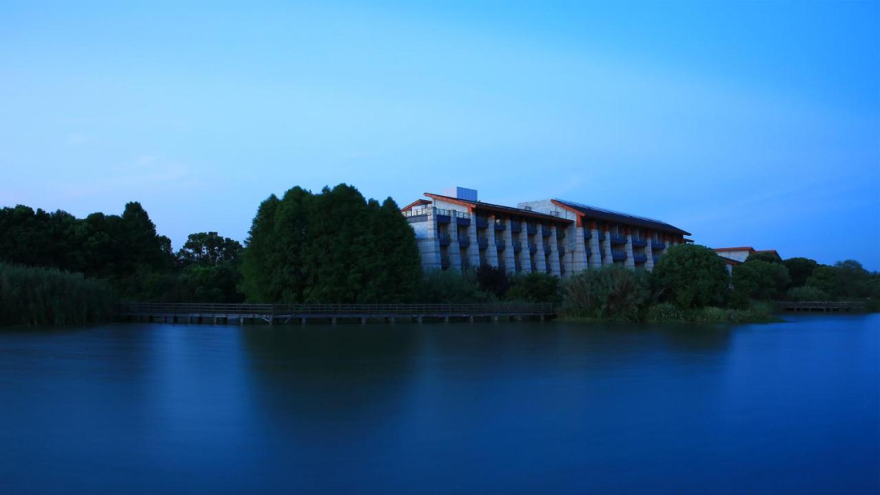 Holiday Inn Kunshan Huaqiao, an IHG Hotel Exterior foto