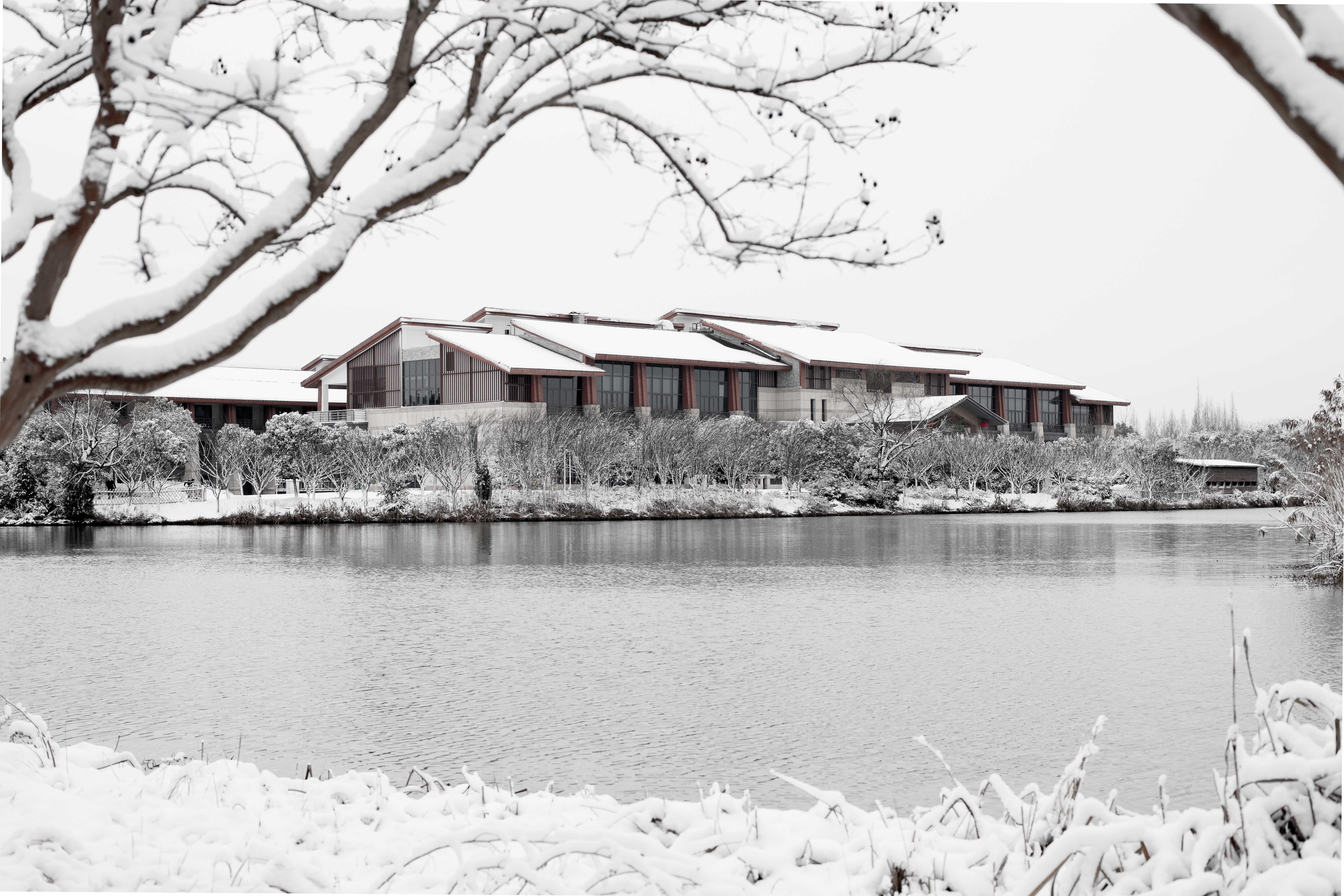 Holiday Inn Kunshan Huaqiao, an IHG Hotel Exterior foto