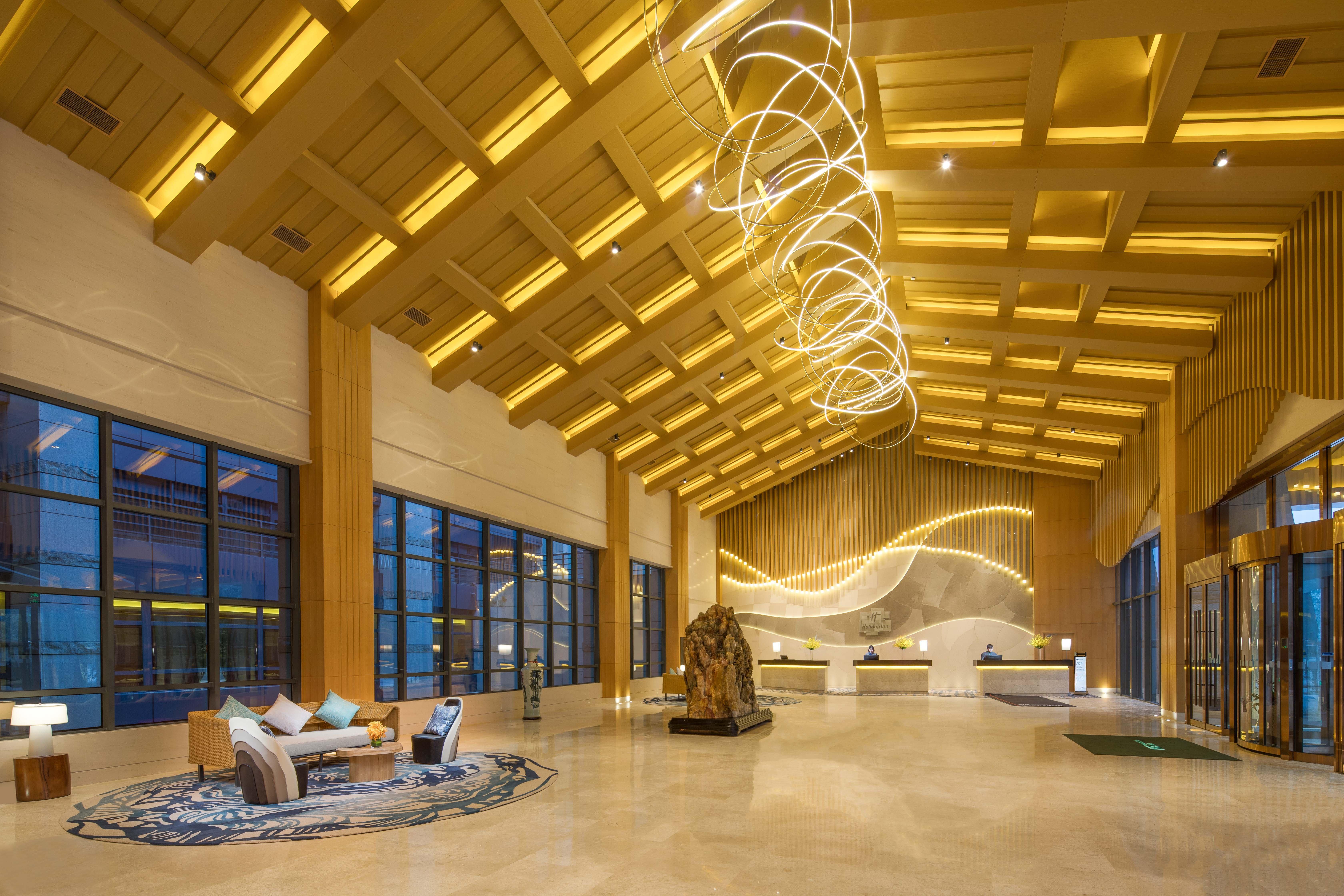 Holiday Inn Kunshan Huaqiao, an IHG Hotel Exterior foto