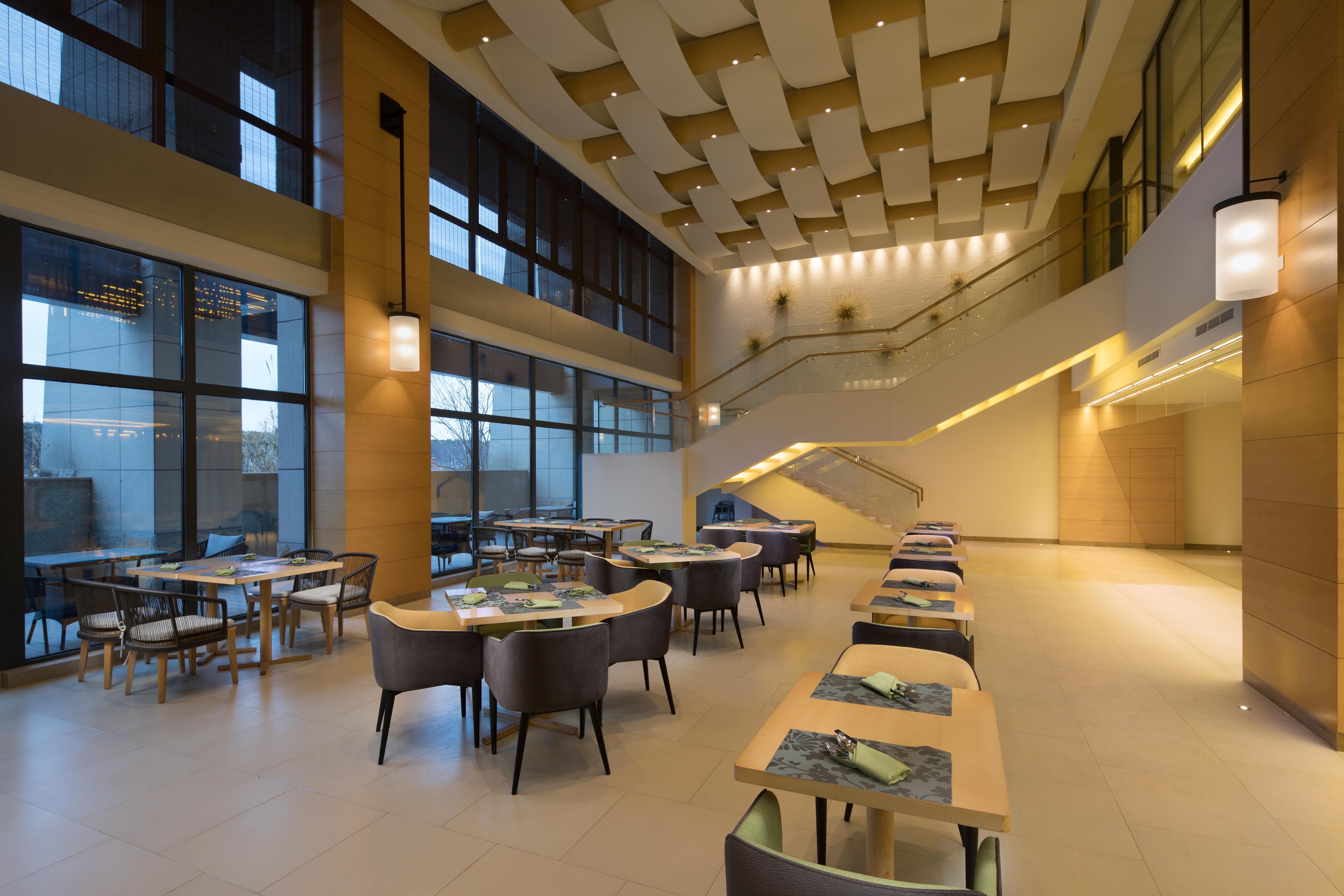Holiday Inn Kunshan Huaqiao, an IHG Hotel Exterior foto