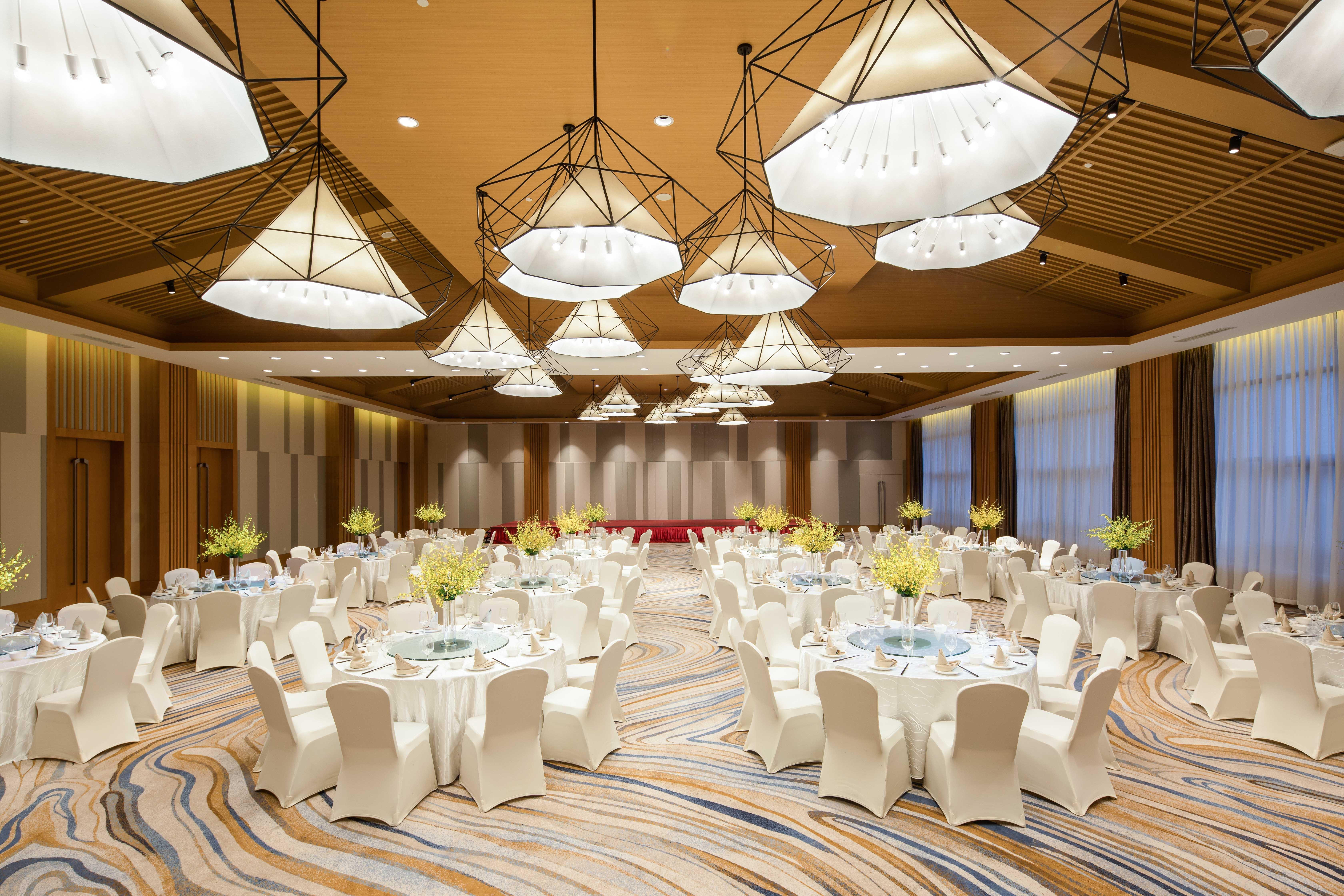 Holiday Inn Kunshan Huaqiao, an IHG Hotel Exterior foto
