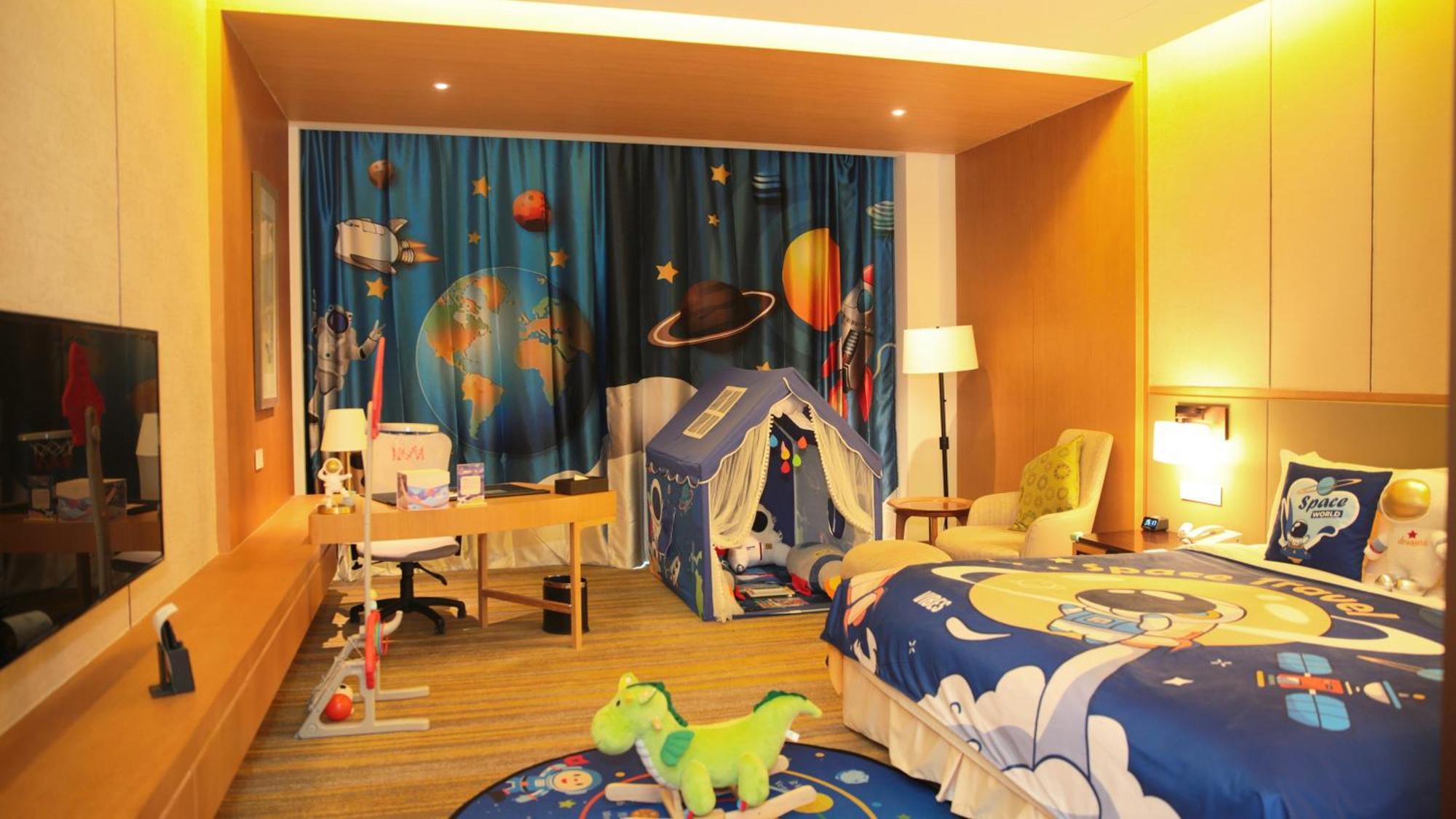 Holiday Inn Kunshan Huaqiao, an IHG Hotel Exterior foto