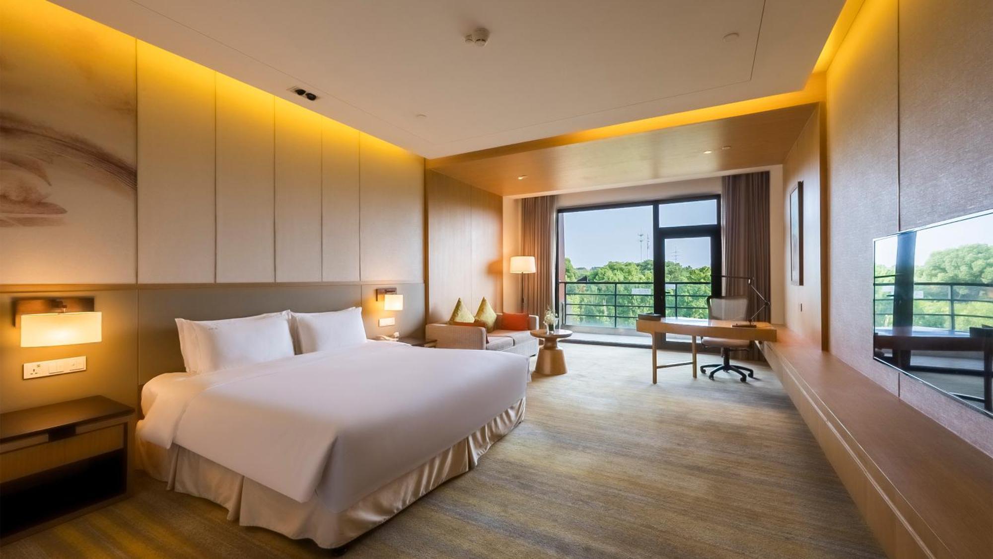 Holiday Inn Kunshan Huaqiao, an IHG Hotel Exterior foto